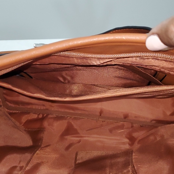 Joy Mangano RFID Tablet Pocketbook - Picture 7 of 8